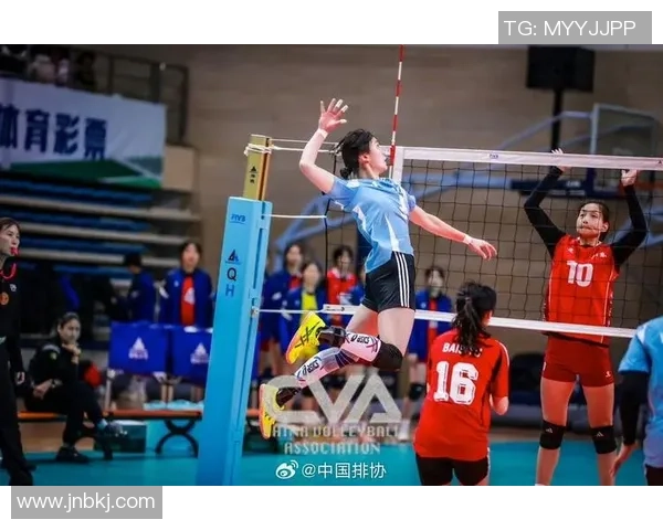 重庆排球队的崛起与发展探秘展现排球运动的无限魅力与团队精神 重庆排球队的崛起与发展探秘展现排球运动的无限魅力与团队精神