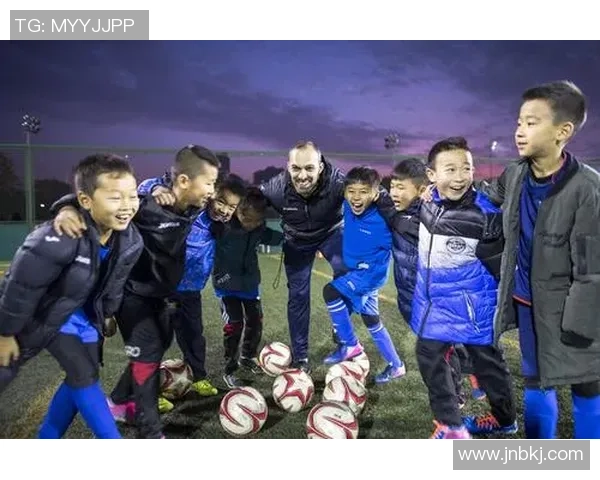 莫利纳足球的崛起与发展探讨及其对中国足球的启示