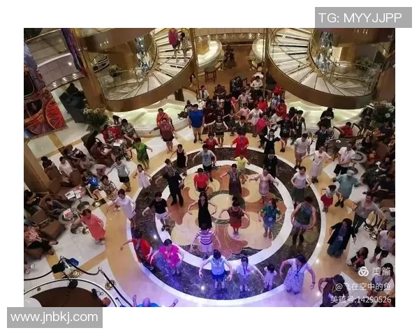 踢足球与弹钢琴的完美结合探索运动与艺术的和谐美妙之旅